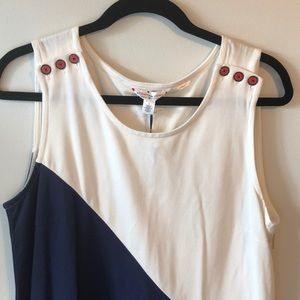 Block color sleeveless dress